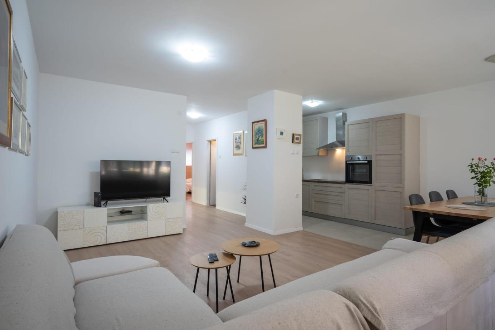 Apartament Apartman Mirjana Split Zewnętrze zdjęcie